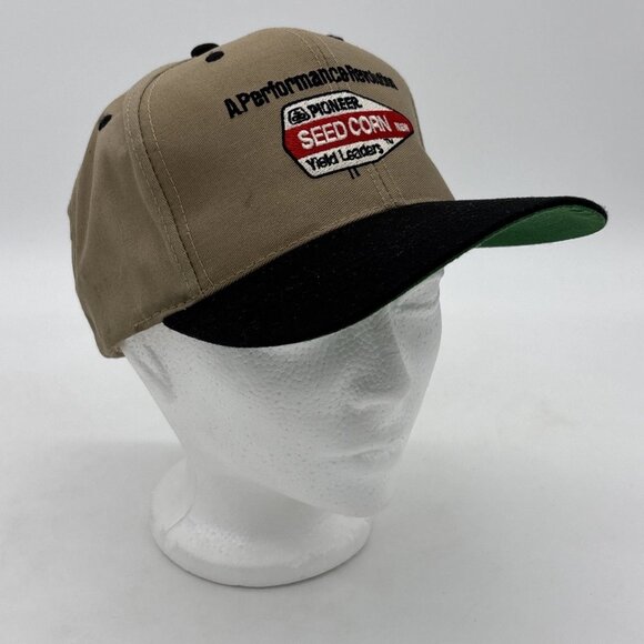 Pioneer Seed Corn Trucker Hat Yield Leaders Snapback Brown Black Adjustable - Picture 2 of 9